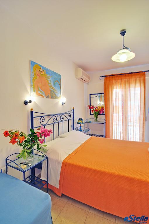 Estella Studios Elafonissos Zimmer foto