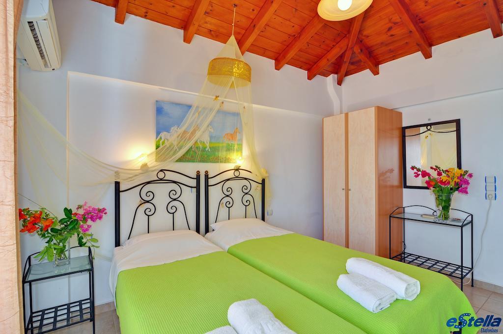 Estella Studios Elafonissos Zimmer foto
